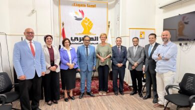 اللقاء